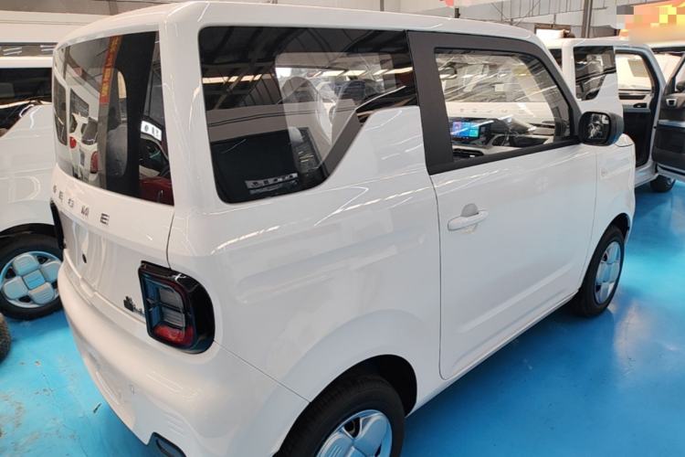 Used Geely Galaxy Panda 2024 Panda Mini 200km Endurance Bear Rear Right 45 Deg