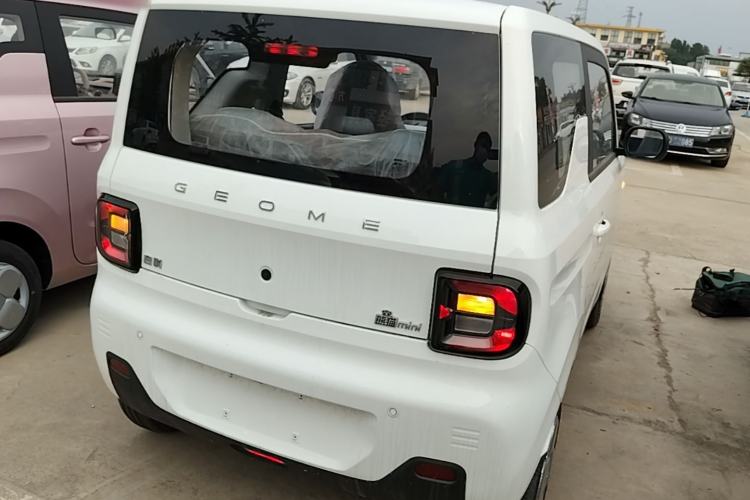 Used Geely Galaxy Panda 2024 Panda Mini 200km Endurance Bear Rear Right 45 Deg