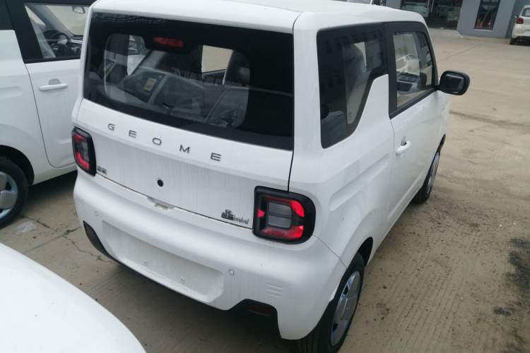 Used Geely Galaxy Panda 2024 Panda Mini 200km Endurance Bear Rear Right 45 Deg