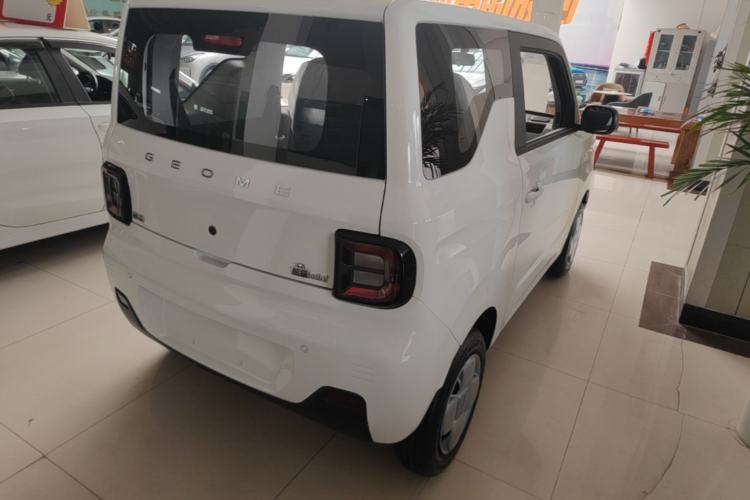 Used Geely Galaxy Panda 2024 Panda Mini 200km Endurance Bear Rear Right 45 Deg