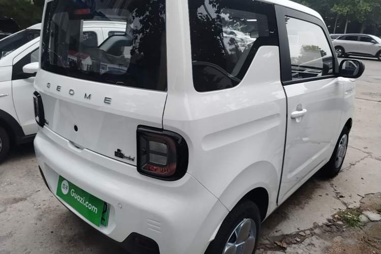 Used Geely Galaxy Panda 2024 Panda Mini 200km Endurance Bear Rear Right 45 Deg
