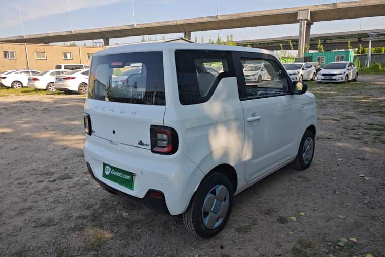Used Geely Galaxy Panda 2024 Panda Mini 200km Endurance Bear Rear Right 45 Deg