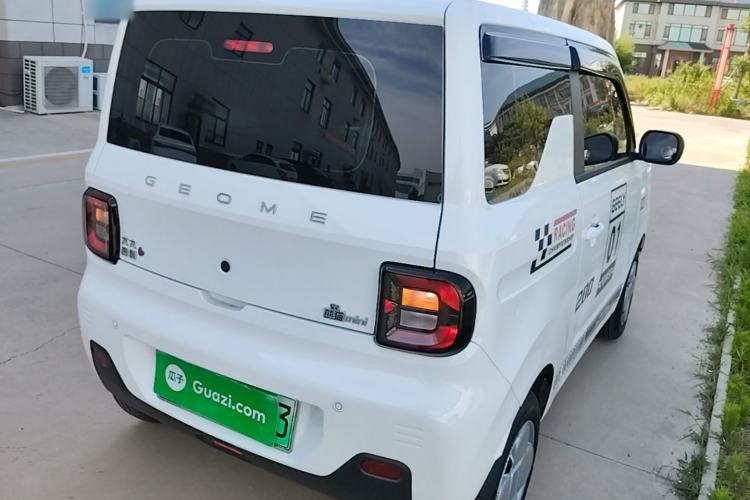 Used Geely Galaxy Panda 2024 Panda Mini 200km Endurance Bear Rear Right 45 Deg