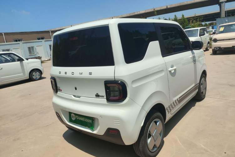 Used Geely Galaxy Panda 2024 Panda Mini 200km Endurance Bear Rear Right 45 Deg