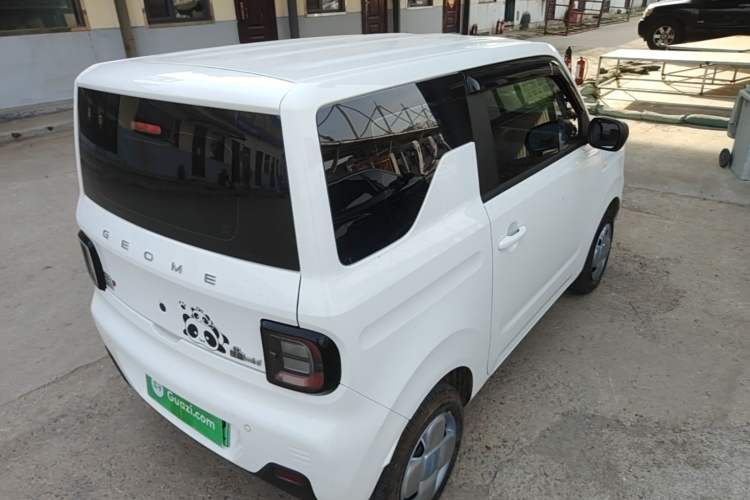 Used Geely Galaxy Panda 2024 Panda Mini 200km Endurance Bear Rear Right 45 Deg