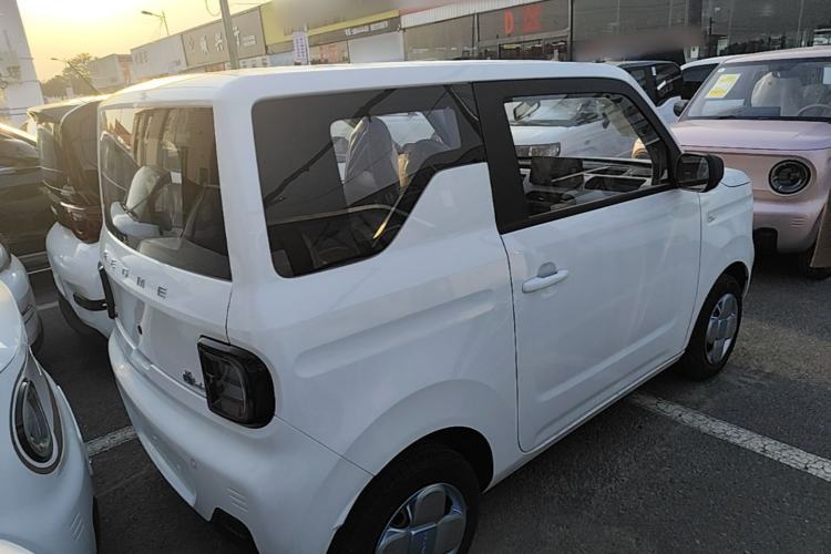 Used Geely Galaxy Panda 2024 Panda Mini 200km Endurance Bear Rear Right 45 Deg