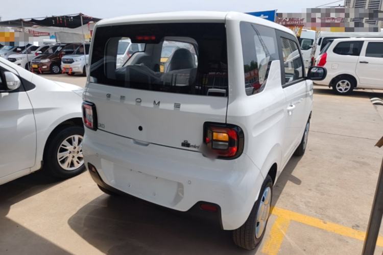 Used Geely Galaxy Panda 2024 Panda Mini 200km Endurance Bear Rear Right 45 Deg