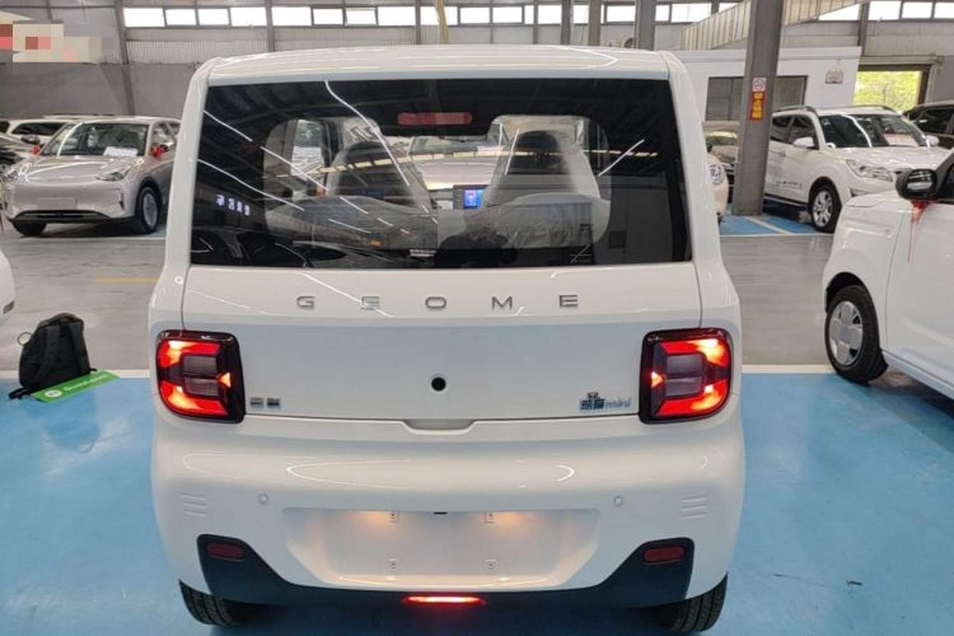 Used Geely Galaxy Panda 2024 Panda Mini 200km Endurance Bear Rear