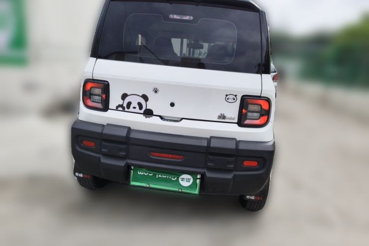 Used Geely Galaxy Panda 2024 200km Panda Rider Rear