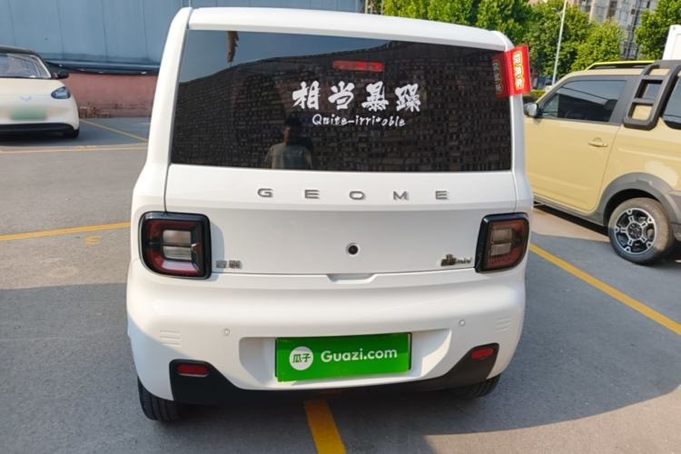 Used Geely Galaxy Panda 2024 Panda Mini 200km Endurance Bear Rear