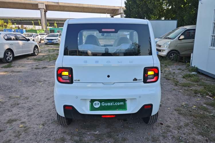 Used Geely Galaxy Panda 2024 Panda Mini 200km Endurance Bear Rear