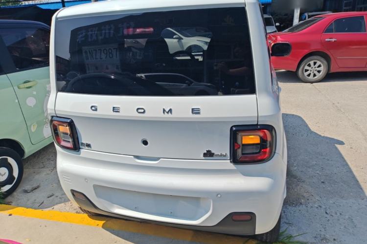 Used Geely Galaxy Panda 2024 Panda Mini 200km Endurance Bear Rear