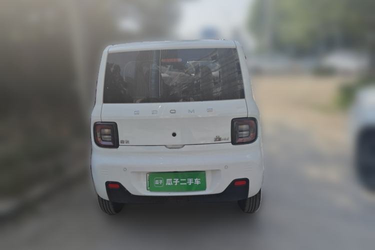 Used Geely Galaxy Panda 2024 Panda Mini 200km Endurance Bear Rear