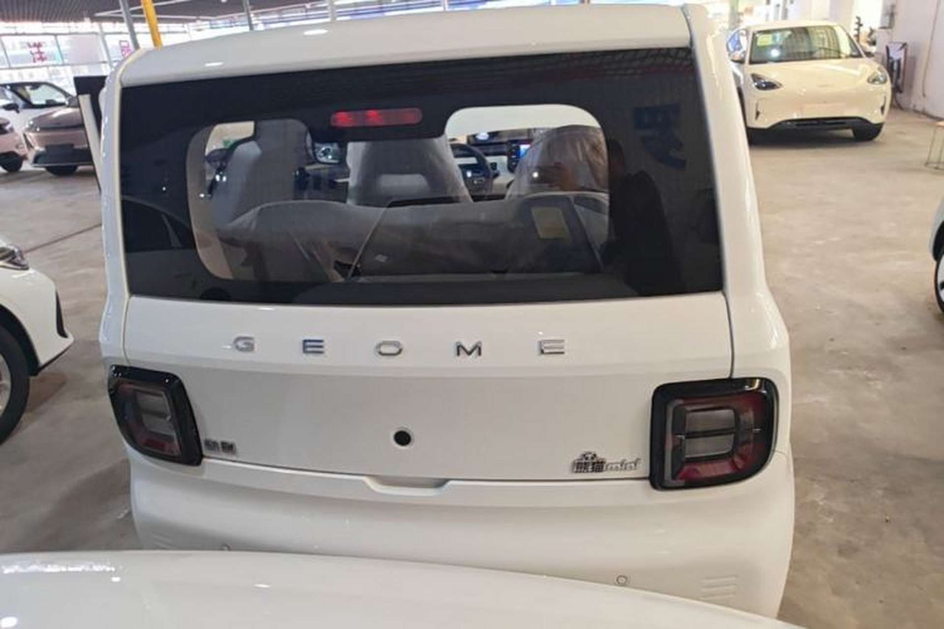 Used Geely Galaxy Panda 2024 Panda Mini 200km Endurance Bear Rear