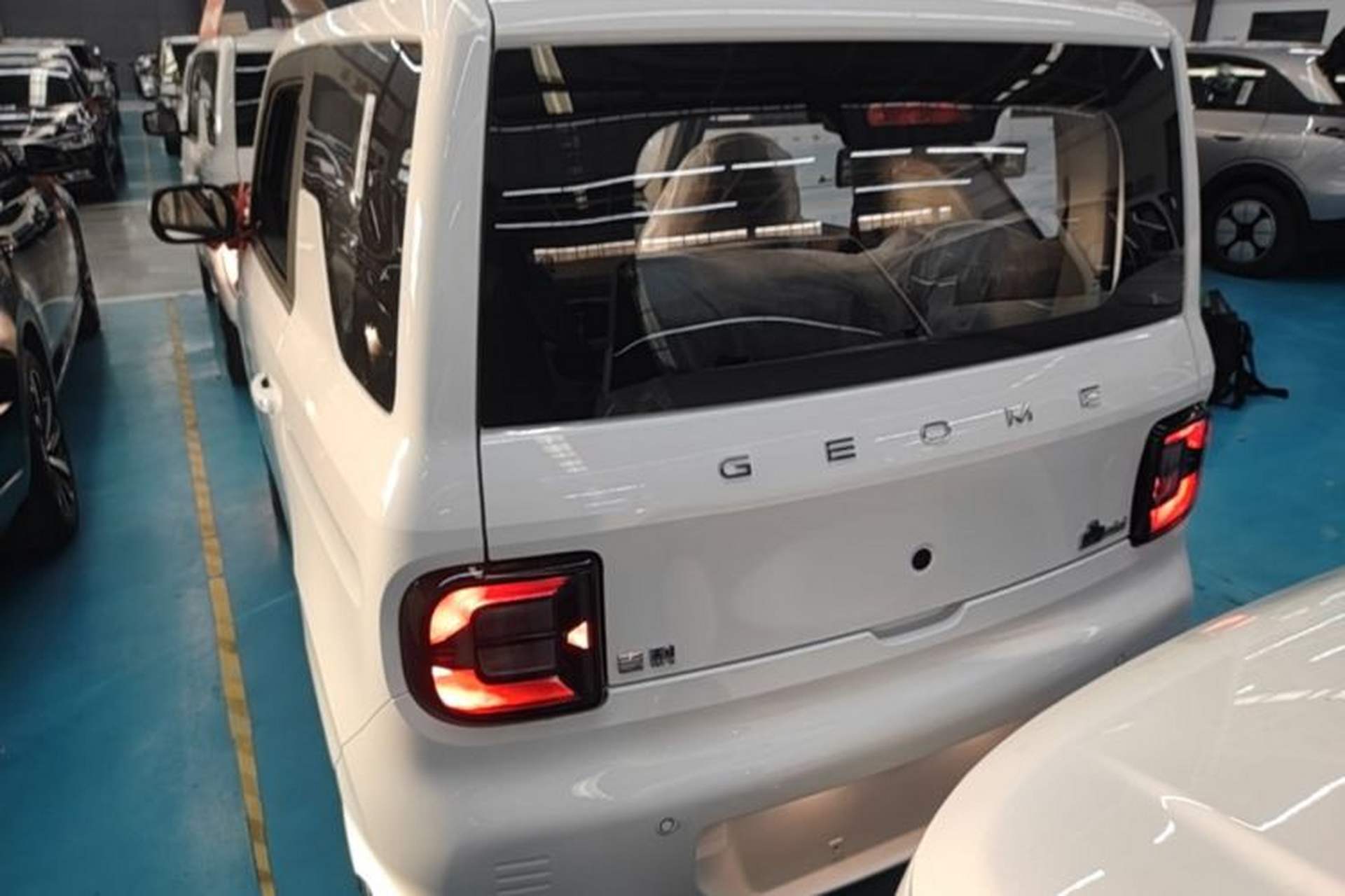 Used Geely Galaxy Panda 2024 Panda Mini 200km Endurance Bear Rear