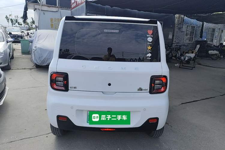 Used Geely Galaxy Panda 2024 Panda Mini 200km Endurance Bear Rear