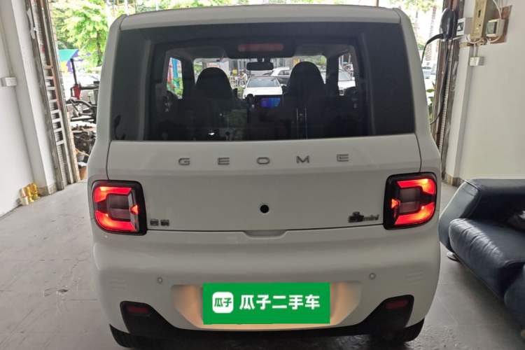 Used Geely Galaxy Panda 2024 Panda Mini 200km Endurance Bear Rear