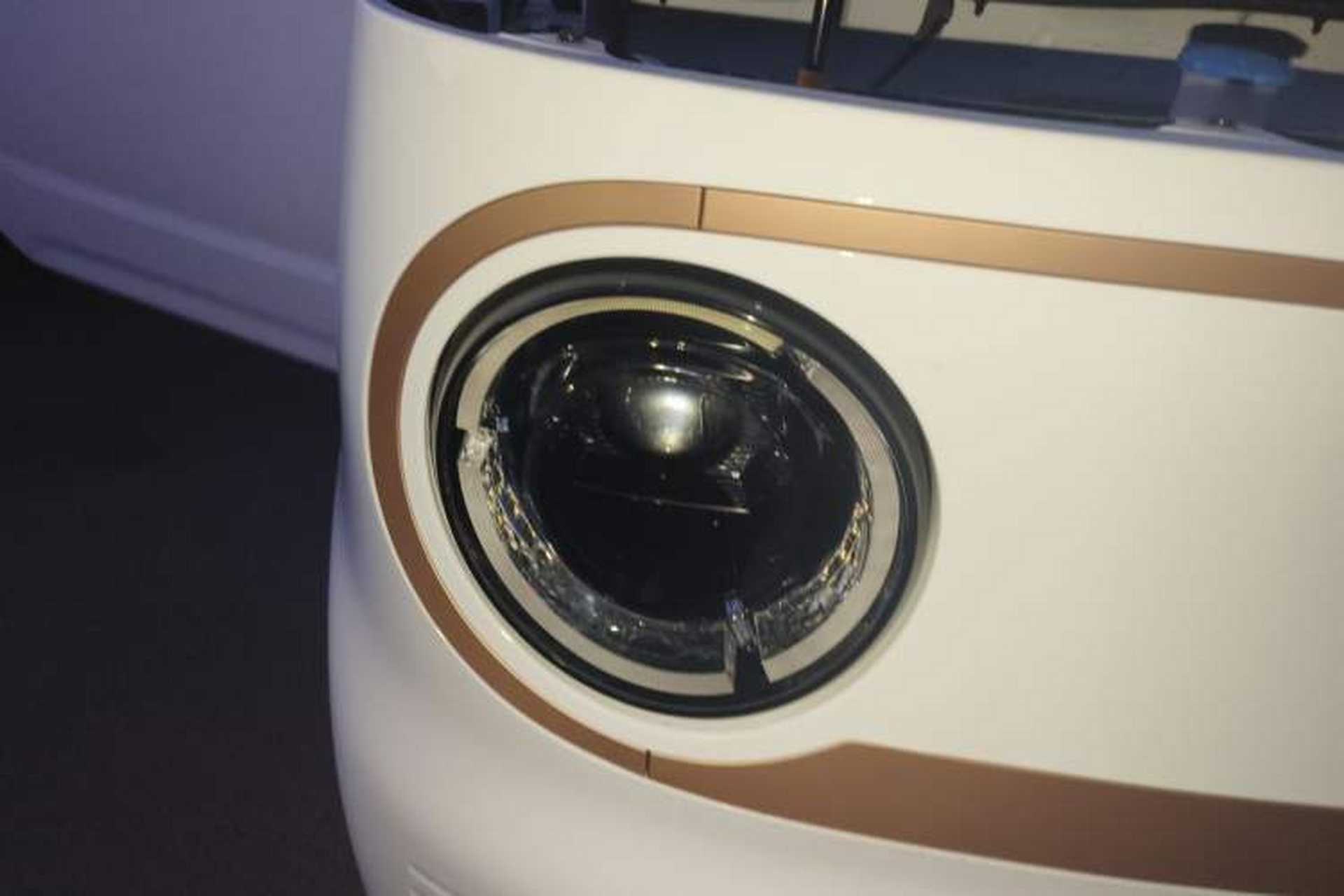 Used Geely Galaxy Panda 2024 Panda Mini 200km Endurance Bear Right Front Headlight