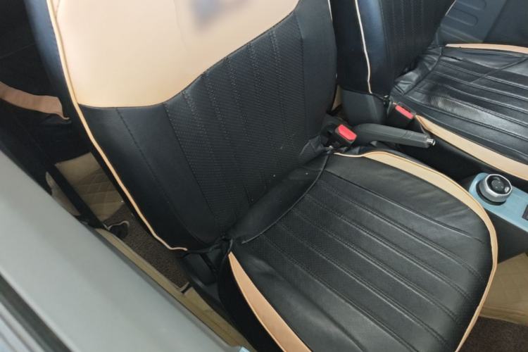 Used Geely Galaxy Panda 2024 Panda Mini 200km Endurance Bear Right Front Seat
