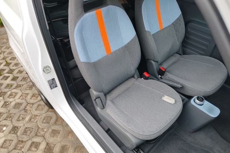 Used Geely Galaxy Panda 2024 Panda Mini 200km Endurance Bear Right Front Seat