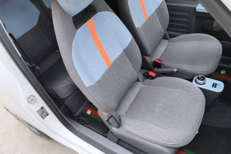 Used Geely Galaxy Panda 2024 Panda Mini 200km Endurance Bear Right Front Seat