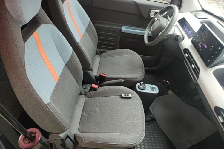 Used Geely Galaxy Panda 2024 Panda Mini 200km Longteng PRO Edition Right Front Seat