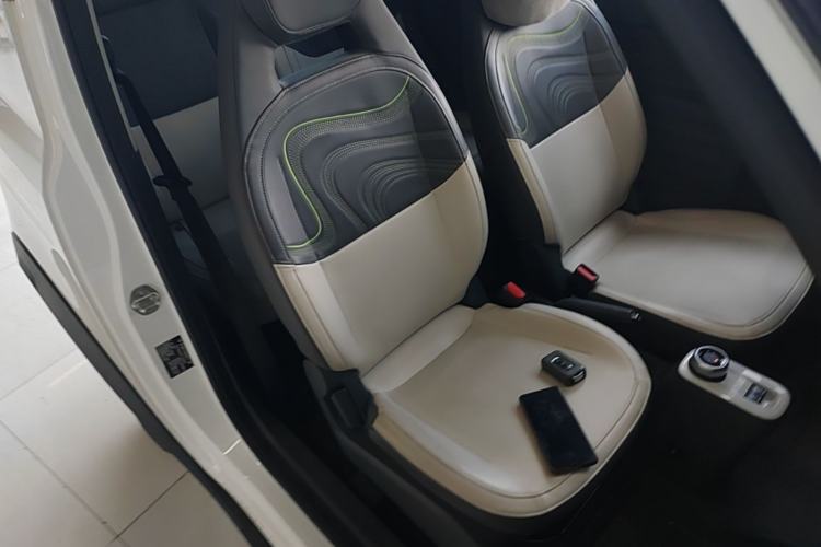 Used Geely Galaxy Panda 2024 200km Panda Rider Right Front Seat