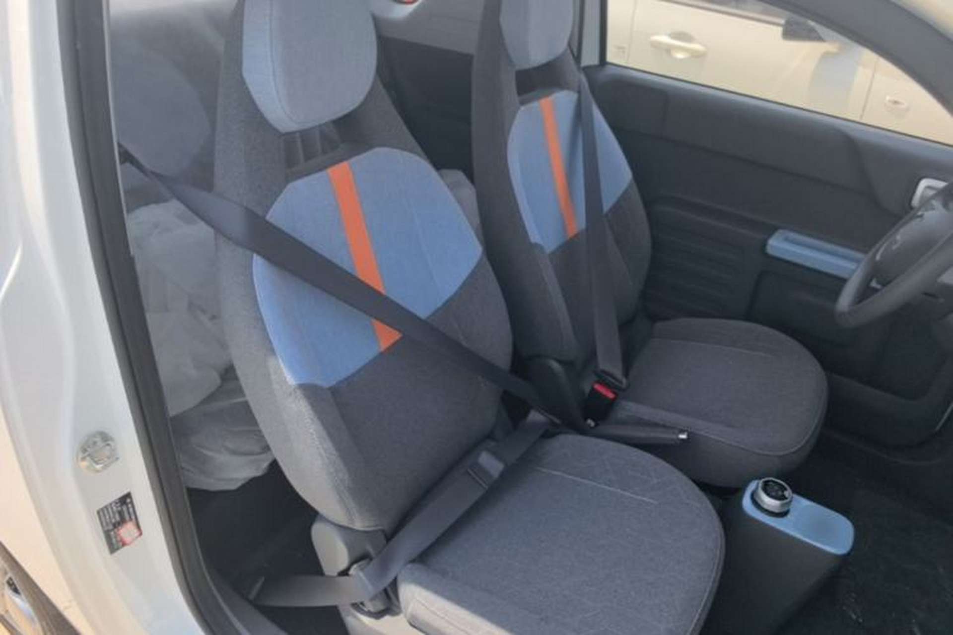 Used Geely Galaxy Panda 2024 Panda Mini 200km Endurance Bear Right Front Seat