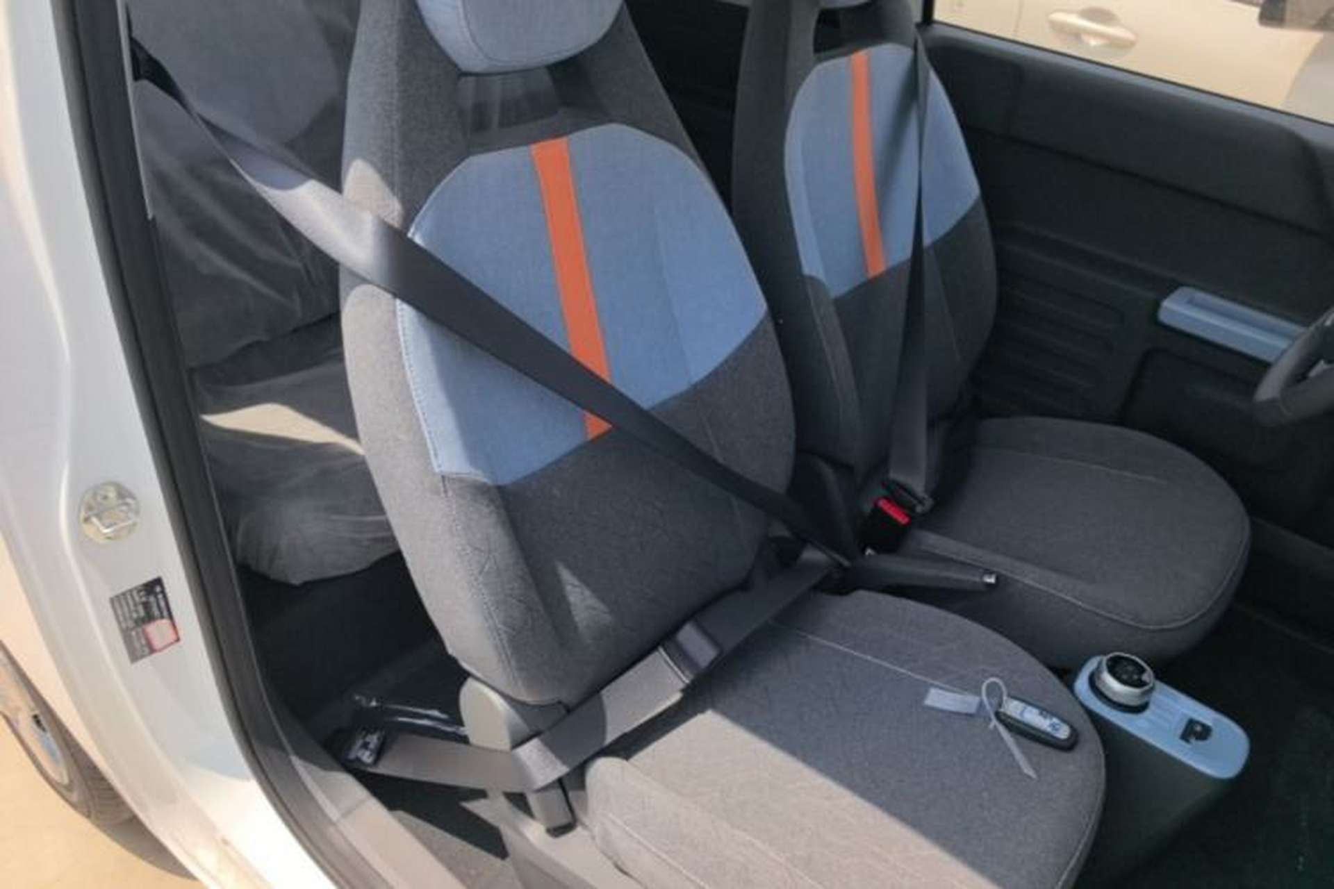 Used Geely Galaxy Panda 2024 Panda Mini 200km Endurance Bear Right Front Seat