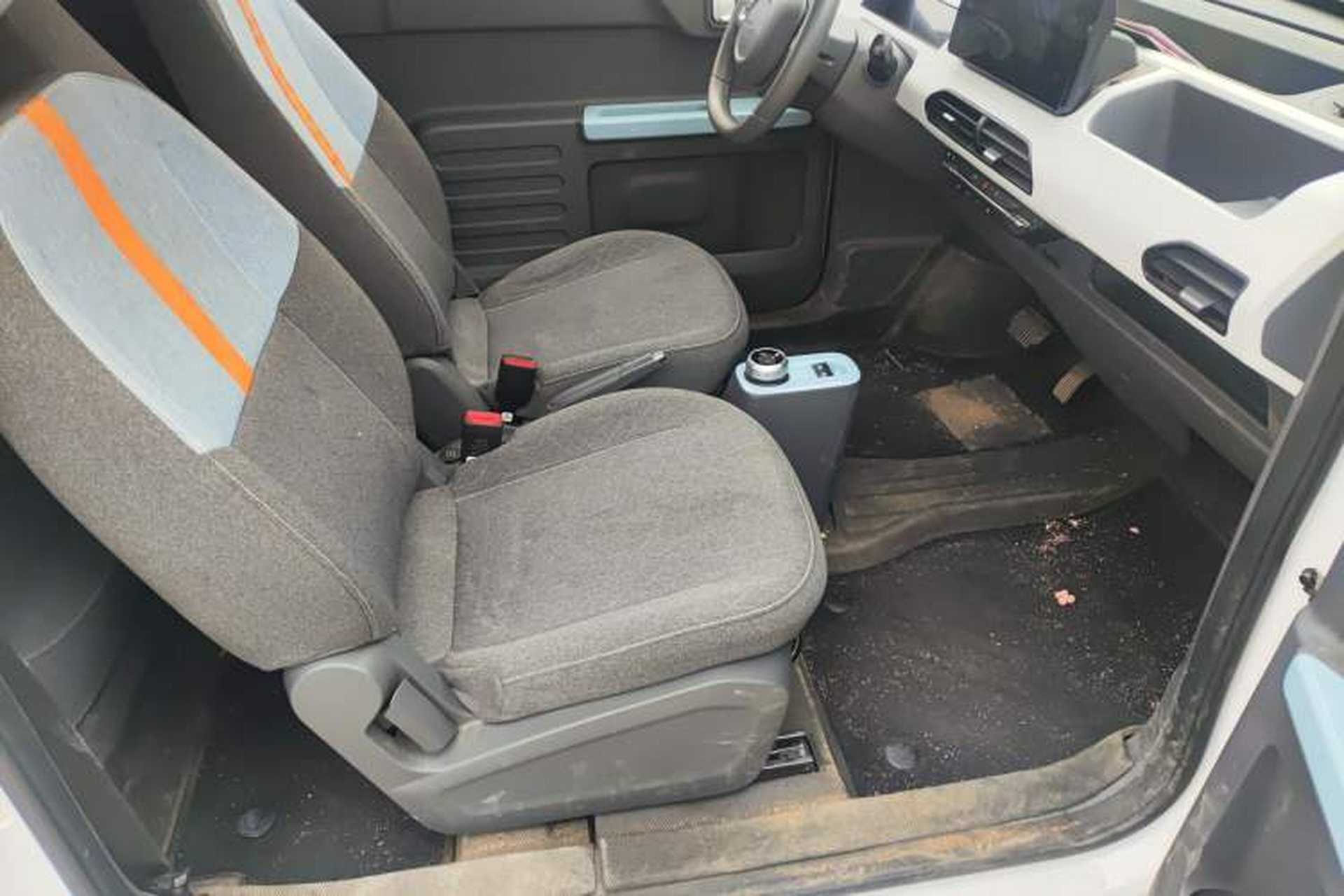 Used Geely Galaxy Panda 2024 Panda Mini 200km Endurance Bear Right Front Seat