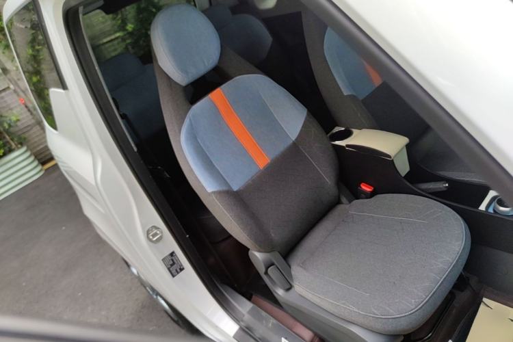 Used Geely Galaxy Panda 2024 Panda Mini 200km Endurance Bear Right Front Seat