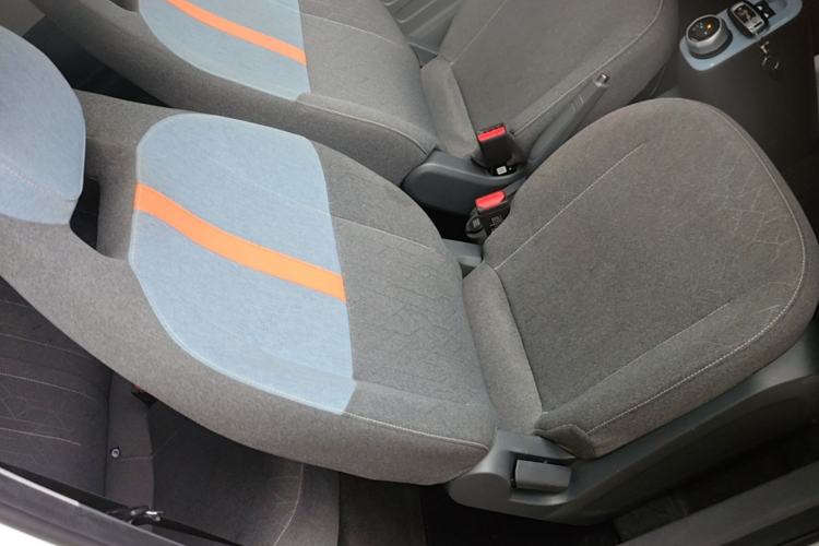 Used Geely Galaxy Panda 2024 Panda Mini 200km Endurance Bear Right Front Seat