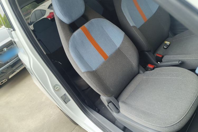 Used Geely Galaxy Panda 2024 Panda Mini 200km Endurance Bear Right Front Seat