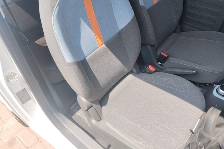Used Geely Galaxy Panda 2024 Panda Mini 200km Endurance Bear Right Front Seat