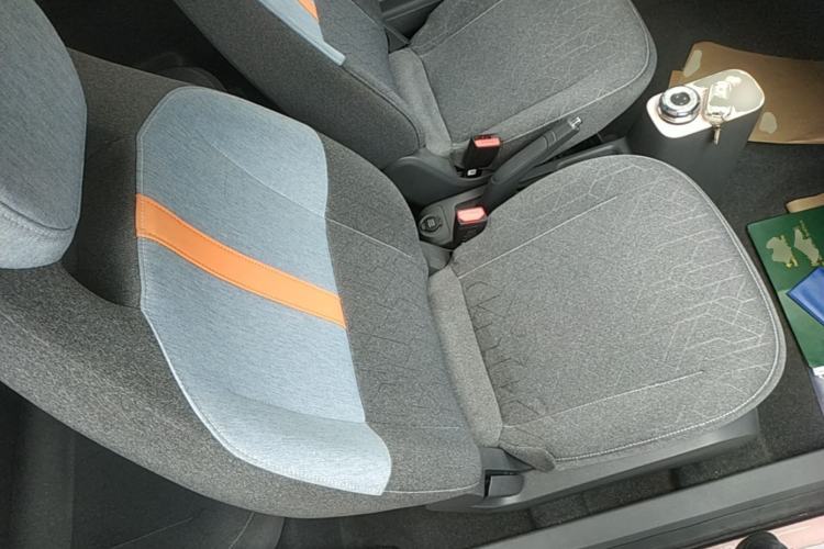 Used Geely Galaxy Panda 2024 Panda Mini 200km Endurance Bear Right Front Seat