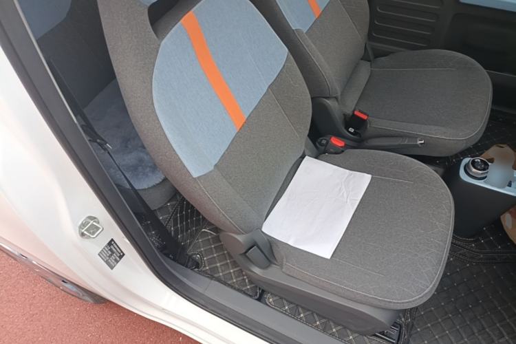 Used Geely Galaxy Panda 2024 Panda Mini 200km Endurance Bear Right Front Seat