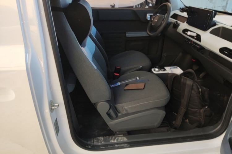 Used Geely Galaxy Panda 2024 Panda Mini 200km Longteng PRO Edition Right Front Seat