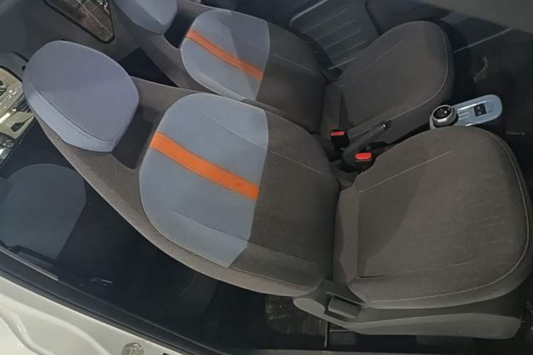 Used Geely Galaxy Panda 2024 Panda Mini 200km Endurance Bear Right Front Seat