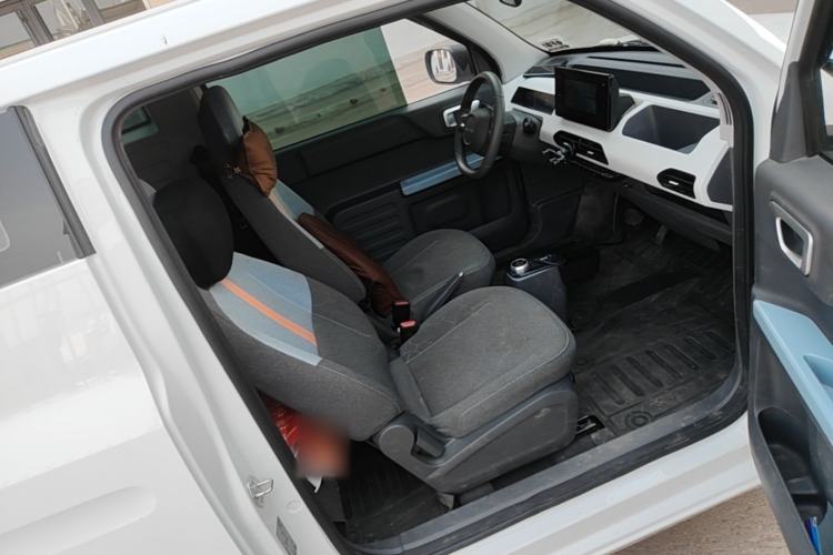Used Geely Galaxy Panda 2024 Panda Mini 200km Endurance Bear Right Front Seat