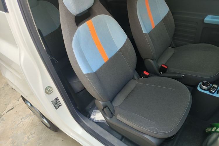 Used Geely Galaxy Panda 2024 Panda Mini 200km Endurance Bear Right Front Seat