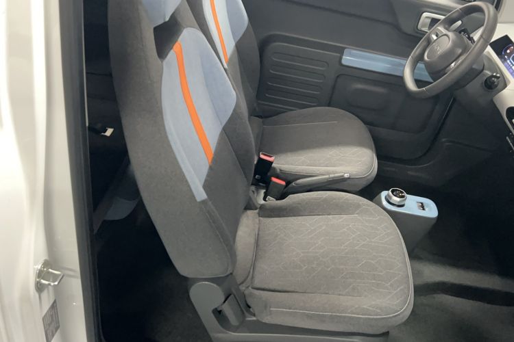Used Geely Galaxy Panda 2024 Panda Mini 200km Endurance Bear Right Front Seat