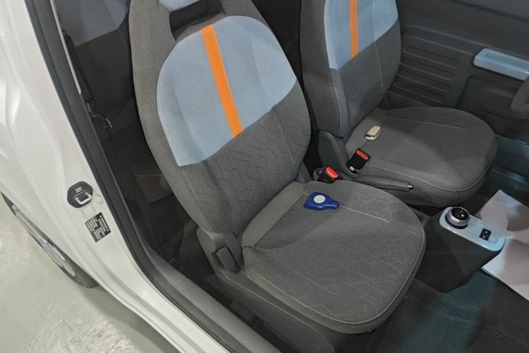 Used Geely Galaxy Panda 2024 Panda Mini 200km Endurance Bear Right Front Seat