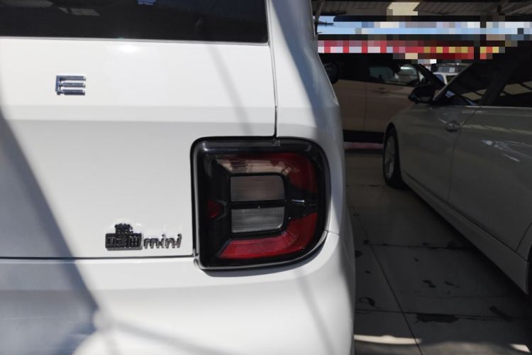 Used Geely Galaxy Panda 2024 Panda Mini 200km Endurance Bear Right Rear Taillight