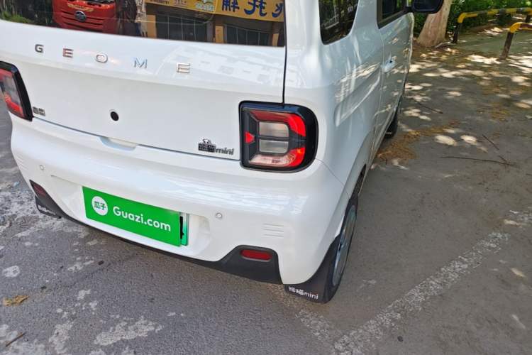 Used Geely Galaxy Panda 2024 Panda Mini 200km Endurance Bear Right Rear Taillight
