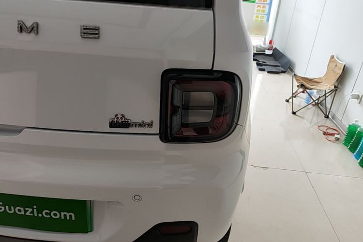 Used Geely Galaxy Panda 2024 Panda Mini 200km Endurance Bear Right Rear Taillight