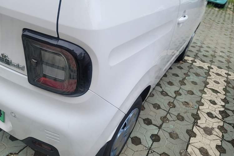 Used Geely Galaxy Panda 2024 Panda Mini 200km Endurance Bear Right Rear Taillight