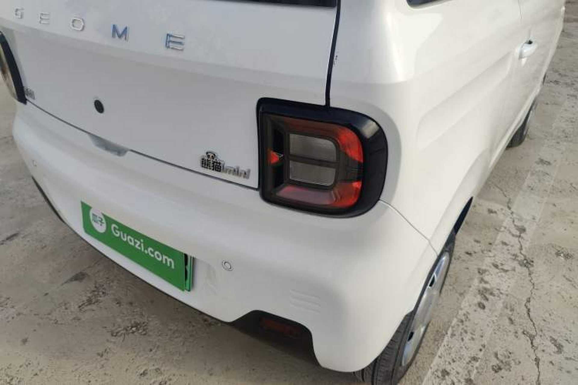 Used Geely Galaxy Panda 2024 Panda Mini 200km Endurance Bear Right Rear Taillight