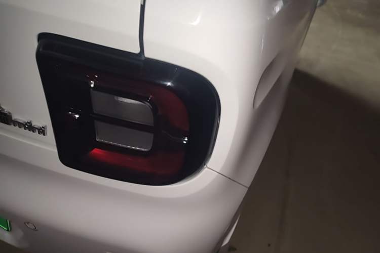 Used Geely Galaxy Panda 2024 Panda Mini 200km Endurance Bear Right Rear Taillight