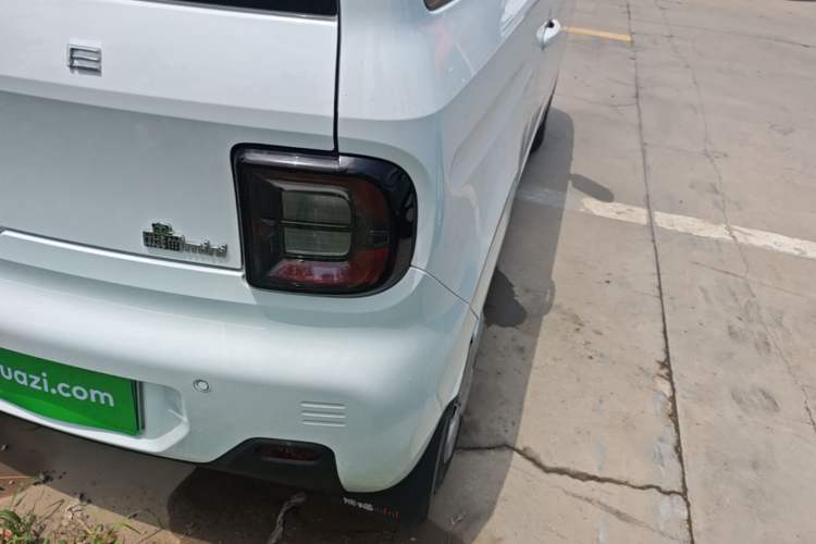 Used Geely Galaxy Panda 2024 Panda Mini 200km Endurance Bear Right Rear Taillight