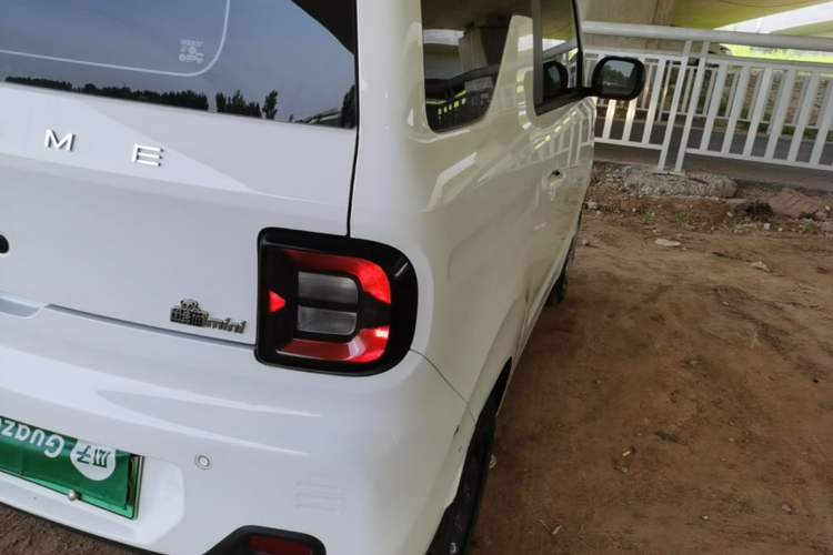 Used Geely Galaxy Panda 2024 Panda Mini 200km Endurance Bear Right Rear Taillight
